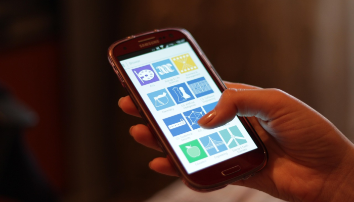 辅助神器“边锋斗地主透视软件”其实确实有挂