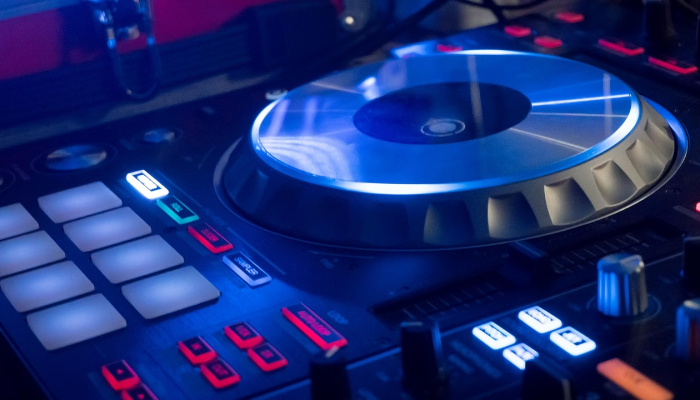 万能开挂辅助“友间十三张开挂教程是真的吗”详细分享装挂步骤